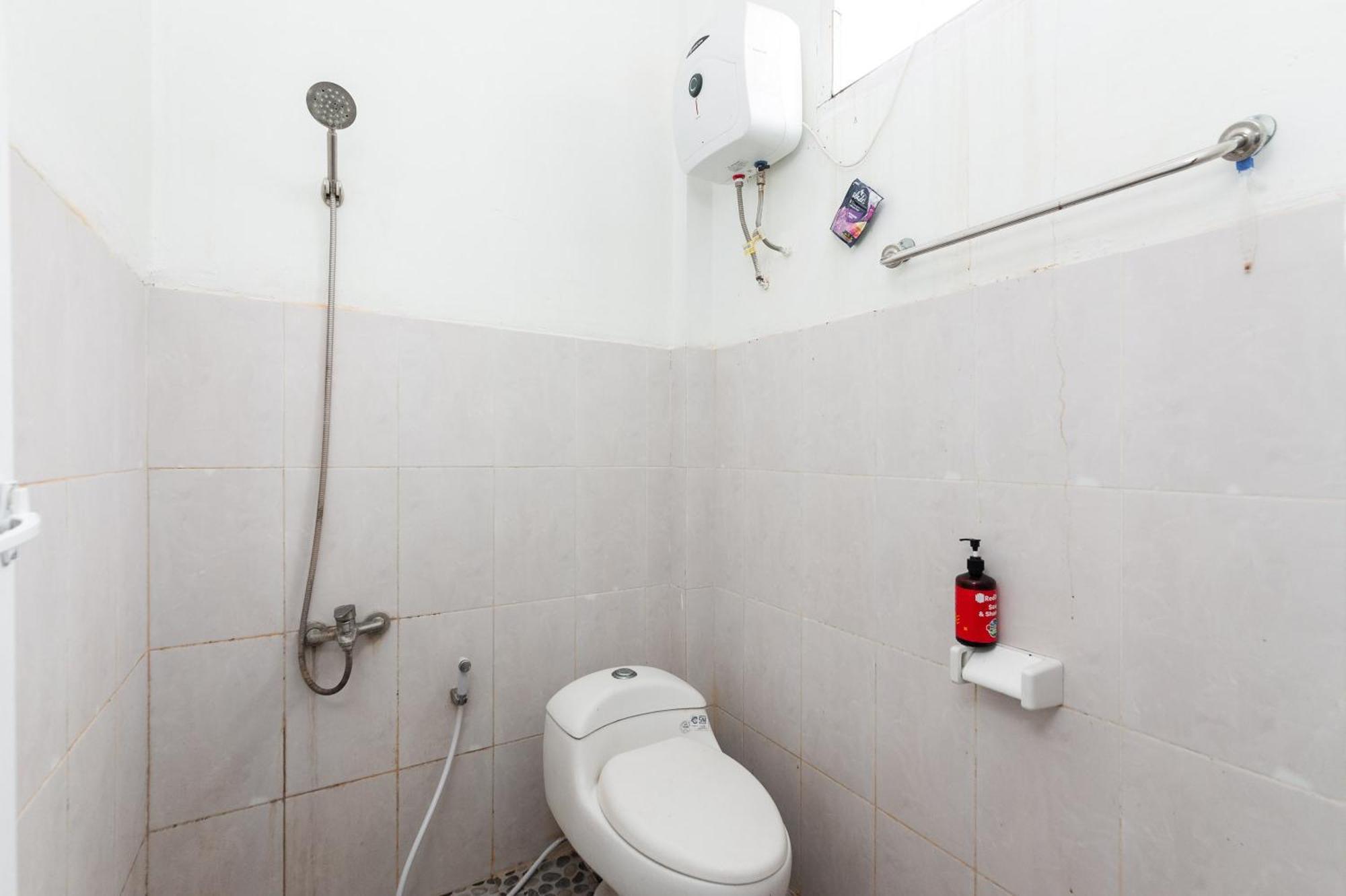 Hotel Reddoorz Syariah Near Rsud Zainoel Abidin Banda Aceh Exteriér fotografie